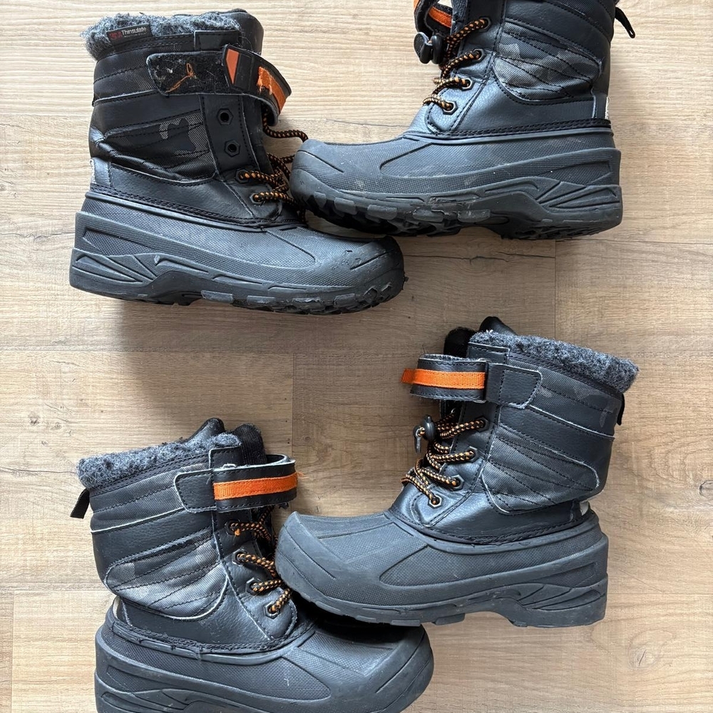 Kids Black Winter Snow Boots - Picture 2 of 2
